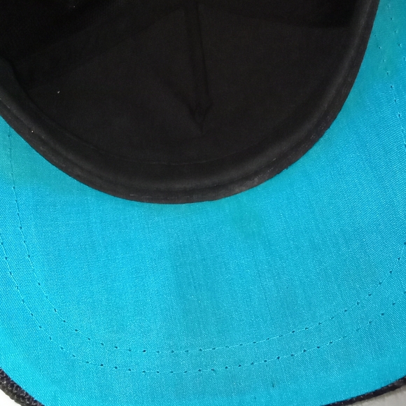 Superman Logo Offset Reflective DC Comics Adjustable Youth Snapback Cap Hat OSFM - Picture 9 of 9